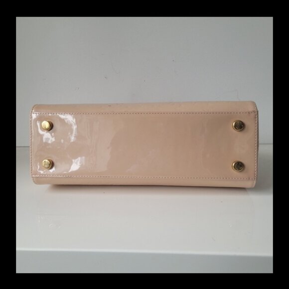 LOUIS VUITTON Monogram Vernis Brea Bag - Picture 11 of 11